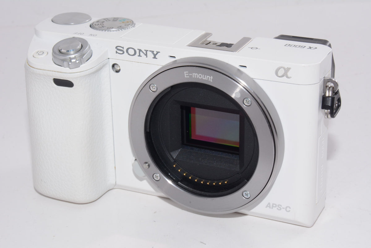 【外観並級】ソニー SONY ミラーレス一眼 α6000 ボディ ホワイト
