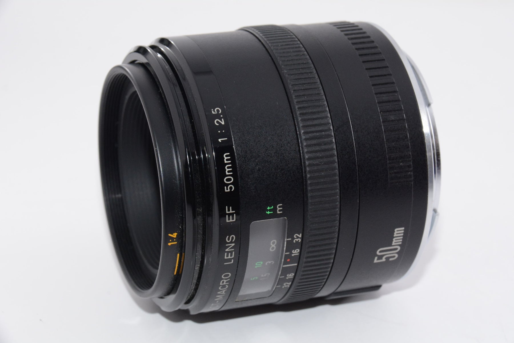 【外観並級】Canon EF 50 mm f / 2.5コンパクトマクロレンズ