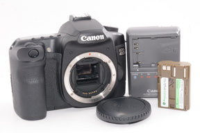 【外観特上級】Canon デジタル一眼レフカメラ EOS 40D ボディ