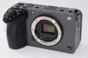 【外観特上級】ソニー/APS-C / Super35mm / レンズ交換式/Cinema Line カメラ/プロフェッショナルカムコーダー/動画 / FX30 / ボディ(レンズなし) / ILME-FX30B