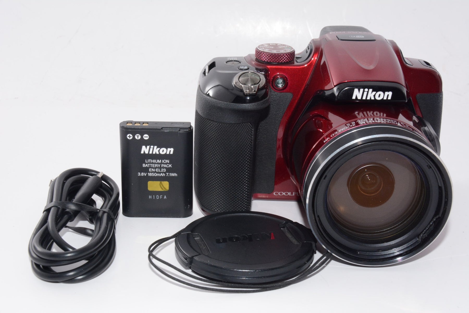 【外観特上級】Nikon デジタルカメラ P600 レッド