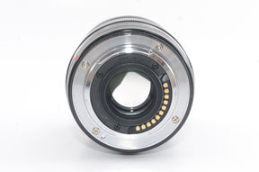 【外観並級】OLYMPUS マイクロフォーサーズ用フィッシュアイレンズ M.ZUIKO DIGITAL ED 8mm F1.8 Fisheye PRO EF-M0818PROBLK