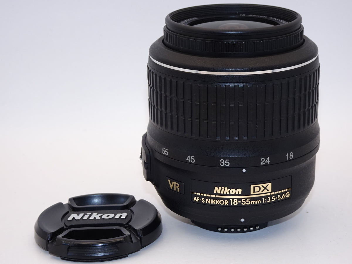 【外観特上級】Nikon 標準ズームレンズ AF-S DX NIKKOR 18-55mm f3.5-5.6G VR