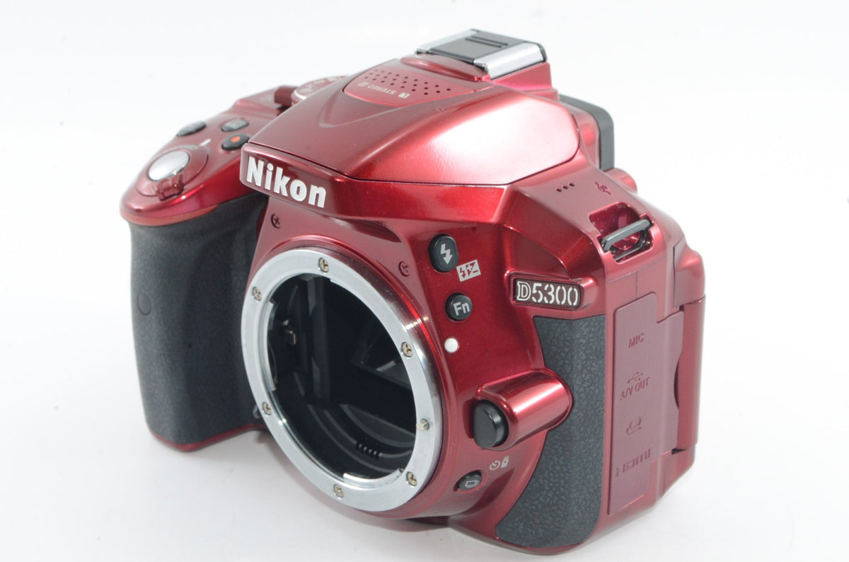 【外観並級】Nikon デジタル一眼レフカメラ D5300 18-55mm VR II レンズキット レッド D5300LK18-55VR2RD
