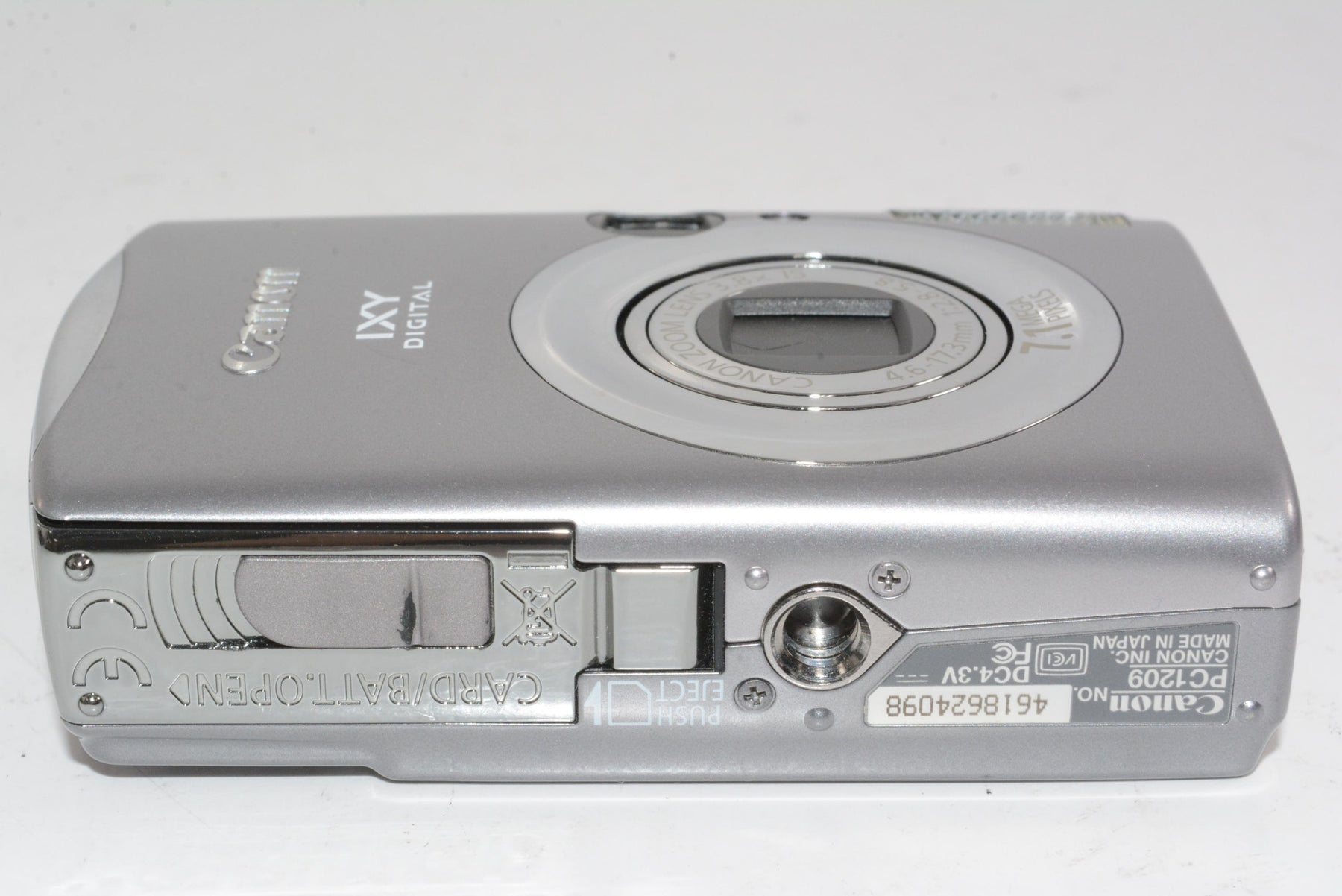 【外観並級】Canon デジタルカメラ IXY (イクシ) DIGITAL 900 IS IXYD900IS