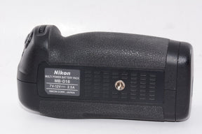 【外観特上級】Nikon MB-D18 バッテリーグリップ D850用 ブラック 7.2 x 4.06 x 4.06インチ