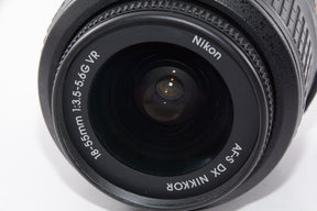 【外観特上級】Nikon 標準ズームレンズ AF-S DX NIKKOR 18-55mm f3.5-5.6G VR