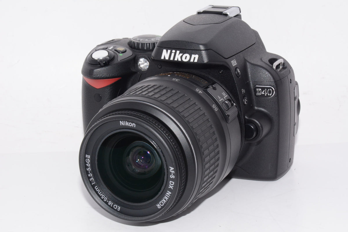 【外観特上級】Nikon デジタル一眼レフカメラ D40 レンズキット ブラック D40BLK