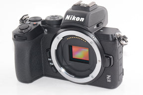 【外観特上級】Nikon ミラーレス一眼カメラ Z50 ダブルズームキット