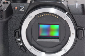 【外観特上級】Nikon  Z50II 16-50 VR レンズキット APS-C Zマウント