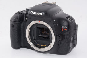 【外観特上級】Canon デジタル一眼レフカメラ EOS Kiss X5 レンズキット