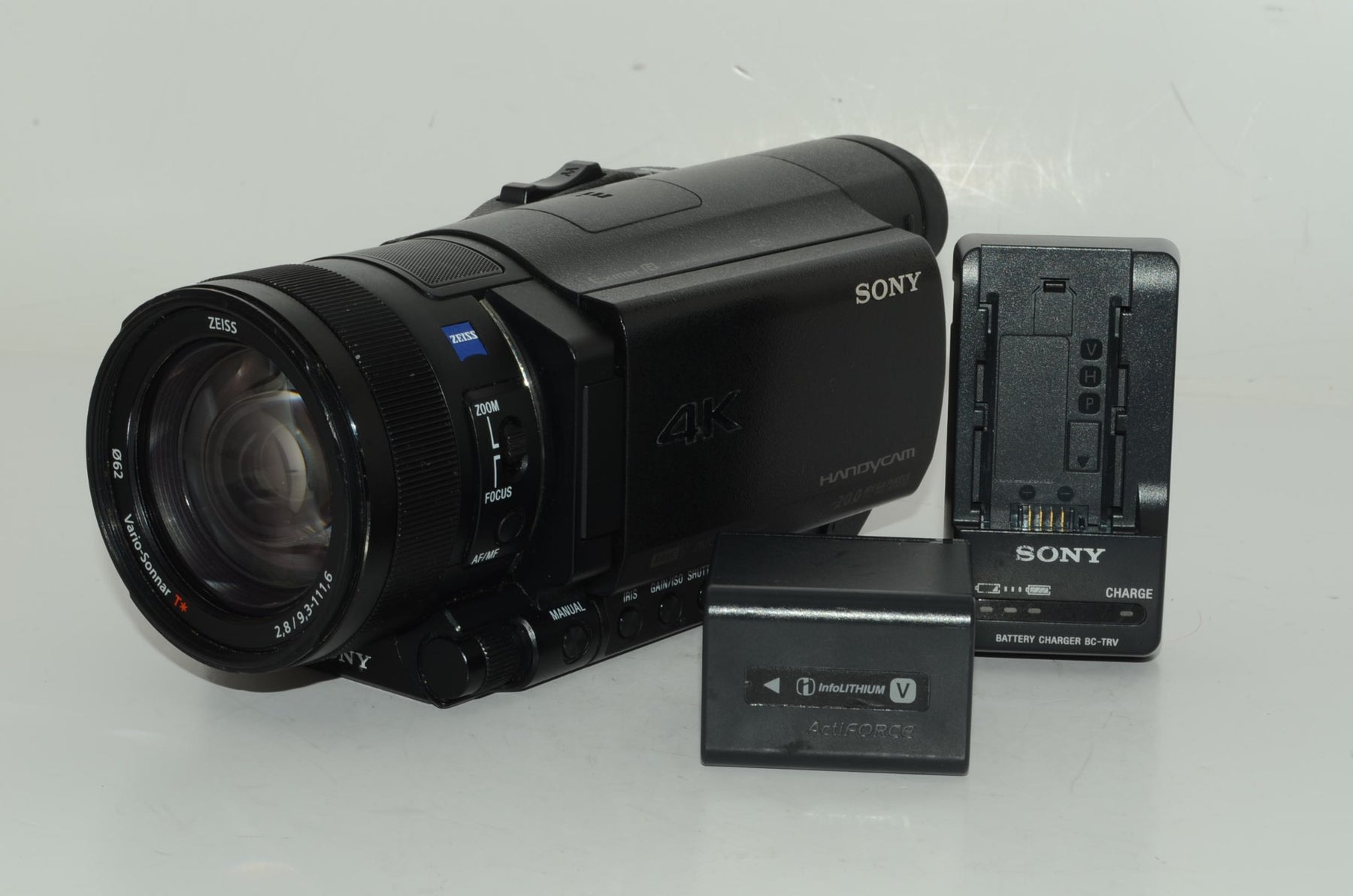 【外観並級】ソニー SONY ビデオカメラ FDR-AX100 4K 光学12倍 ブラック Handycam FDR-AX100 BC