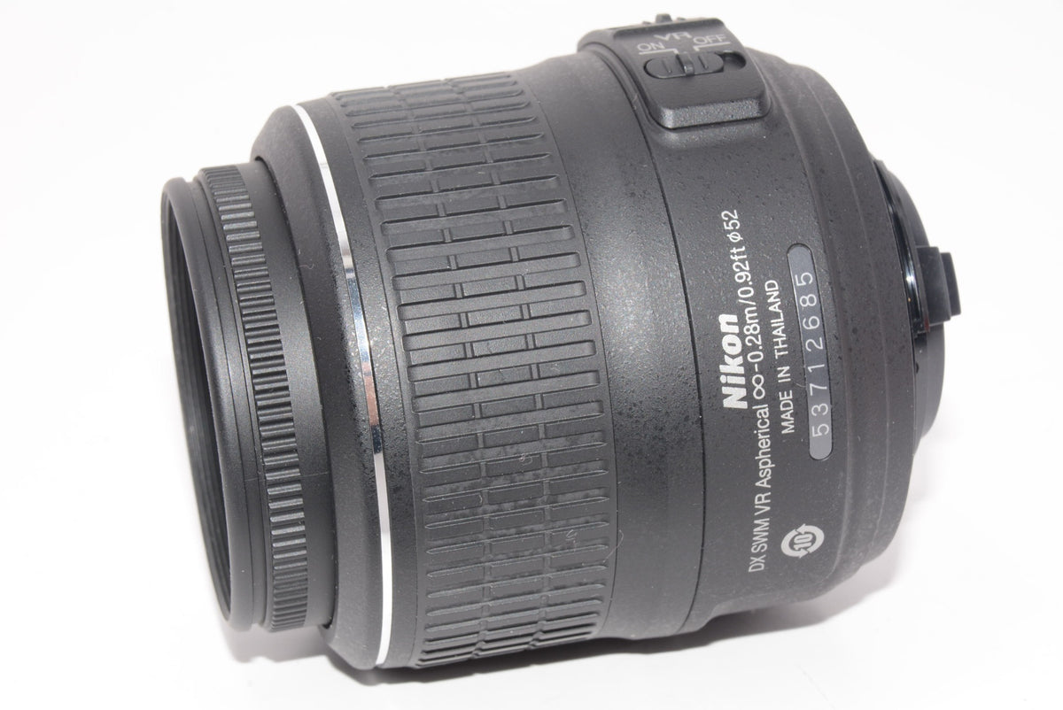 【外観特上級】Nikon 標準ズームレンズ AF-S DX NIKKOR 18-55mm f3.5-5.6G VR