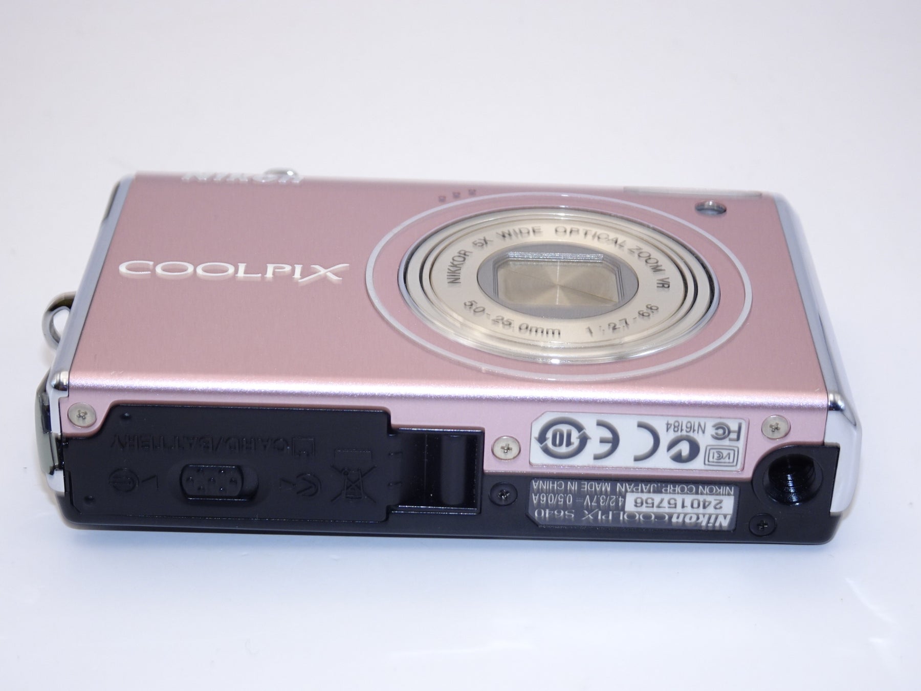 【外観特上級】Nikon デジタルカメラ COOLPIX (クールピクス) S640