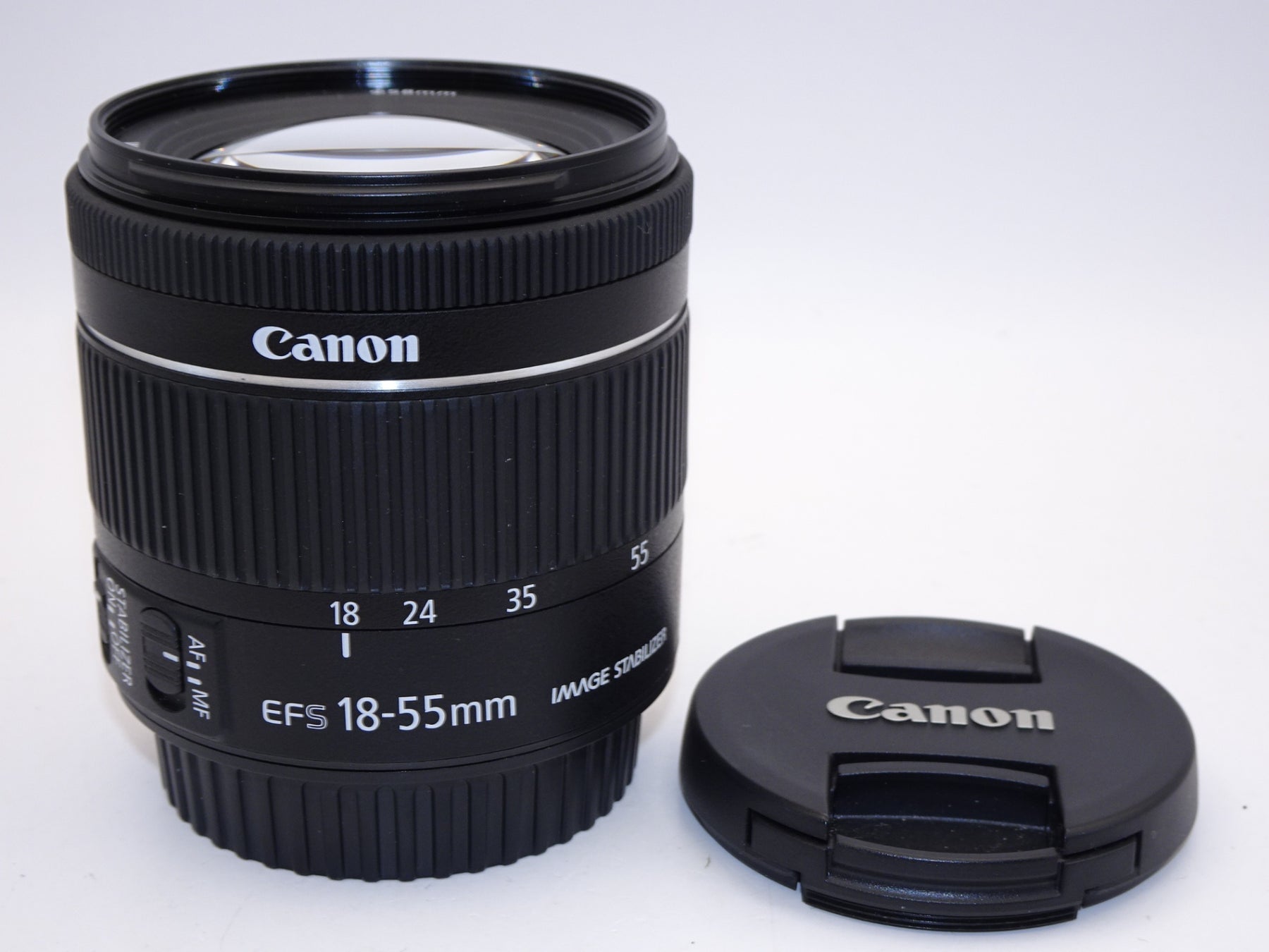 【外観特上級】Canon 標準ズームレンズ EF-S18-55mm F4.0-5.6IS STM