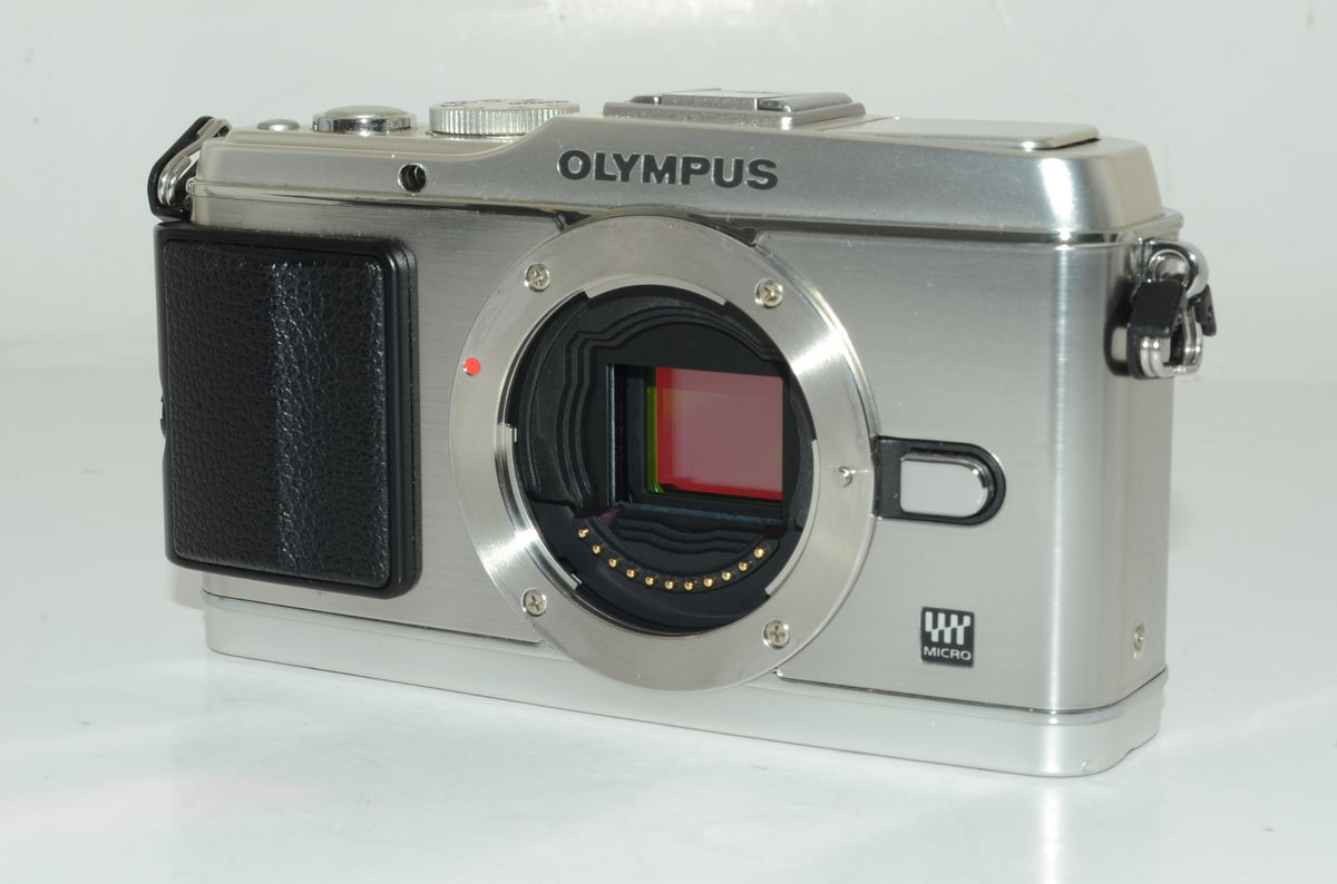 【外観並級】OLYMPUS ミラーレス一眼 PEN E-P3 ボディ シルバー E-P3 BODY SLV