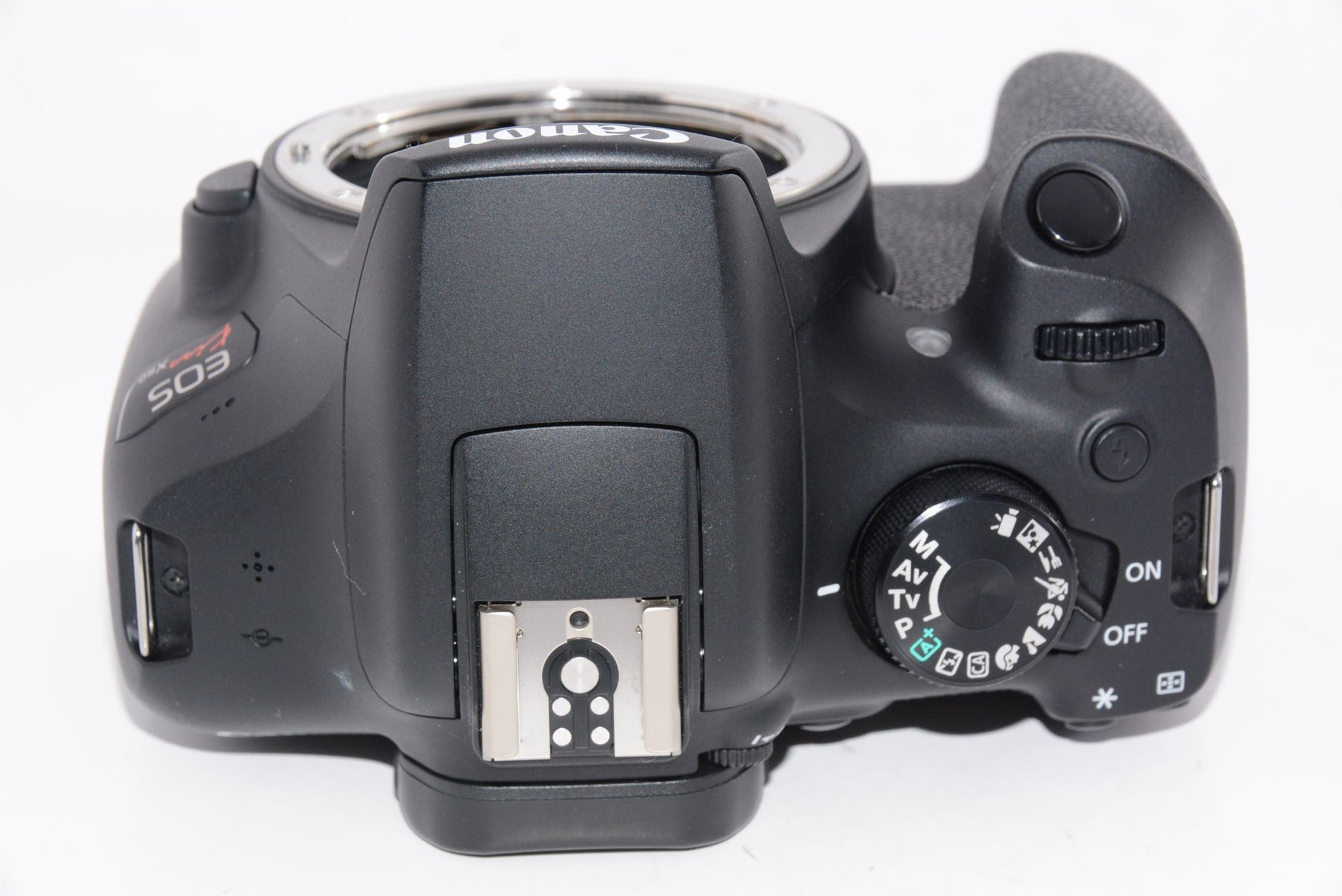 【外観特上級】Canon デジタル一眼レフカメラ EOS Kiss X80 ボディ