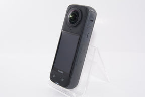 【外観特上級】Insta360 X4-8K防水360度アクションカメラ、4K広角動画、見えない自撮り棒効果、着脱式レンズガード、135分の連続撮影可能なバッテリー、AI編集、手ブレ補正、スポーツ／旅行／アウトドア向け