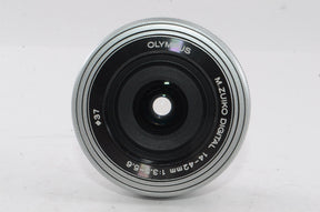 【外観並級】OLYMPUS ミラーレス一眼カメラ PEN E-PL10 14-42mm EZレンズキット ホワイト