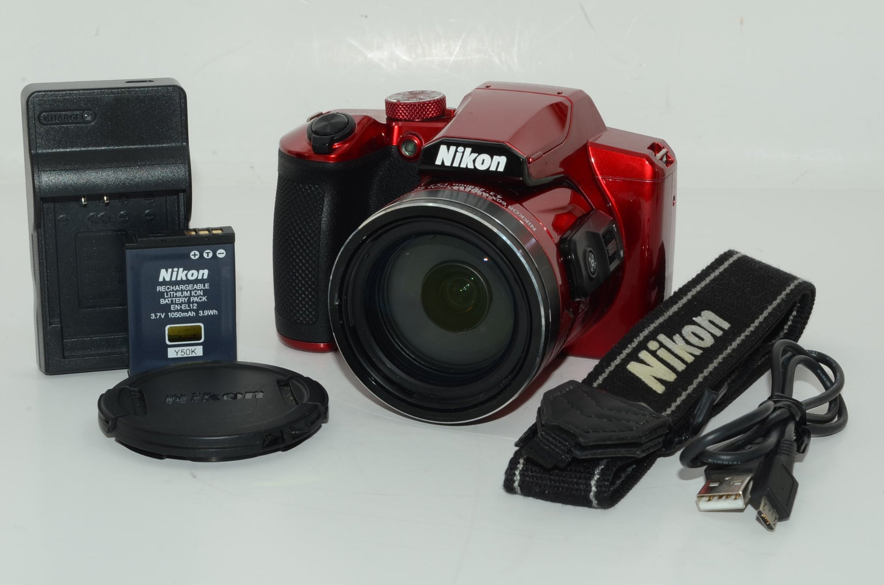 【外観特上級】Nikon デジタルカメラ COOLPIX B600 RD 光学60倍 軽量 クールピクス レッド B600RD