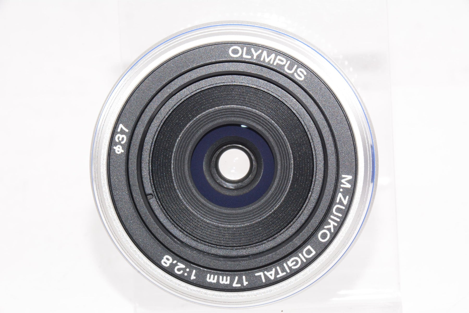 【外観特上級】OLYMPUS パンケーキレンズ M.ZUIKO DIGITAL 17mm F2.8 シルバー