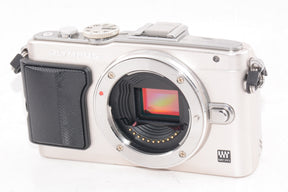 【外観並級】OLYMPUS ミラーレス一眼 PEN Lite E-PL5