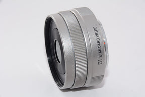 【外観並級】PENTAX 単焦点レンズ 01 STANDARD PRIME Qマウント 22067 シルバー