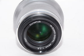 【外観並級】OLYMPUS マイクロ一眼 PEN レンズ M.ZUIKO DIGITAL 45mm F1.8