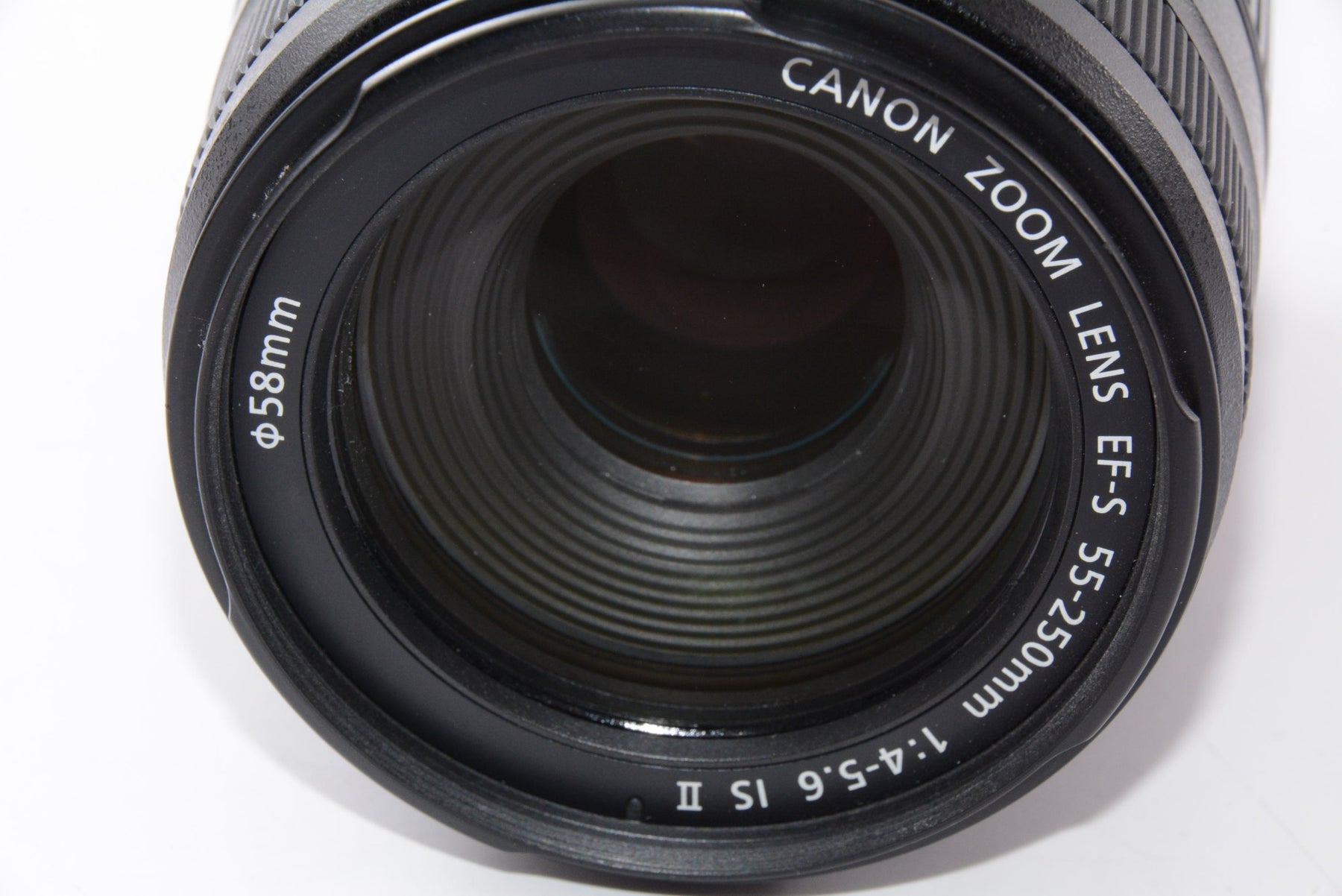【外観特上級】Canon 望遠ズームレンズ EF-S55-250mm F4-5.6 IS II