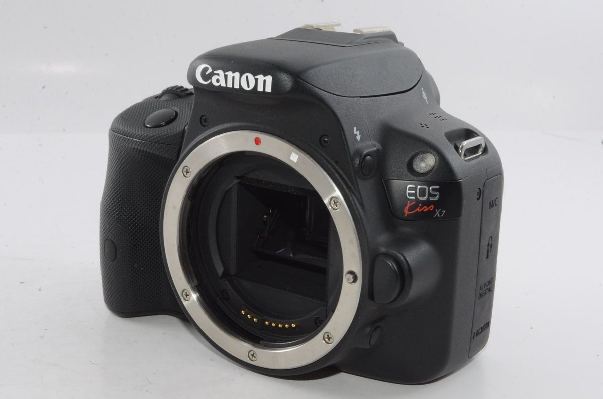 【外観並級】Canon デジタル一眼レフカメラ EOS Kiss X7 ダブルズームキット EF-S18-55ｍｍ/EF-S55-250ｍｍ付属 KISSX7-WKIT