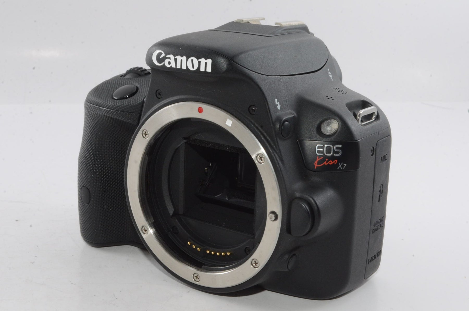 【外観並級】Canon デジタル一眼レフカメラ EOS Kiss X7 ダブルズームキット EF-S18-55ｍｍ/EF-S55-250ｍｍ付属 KISSX7-WKIT
