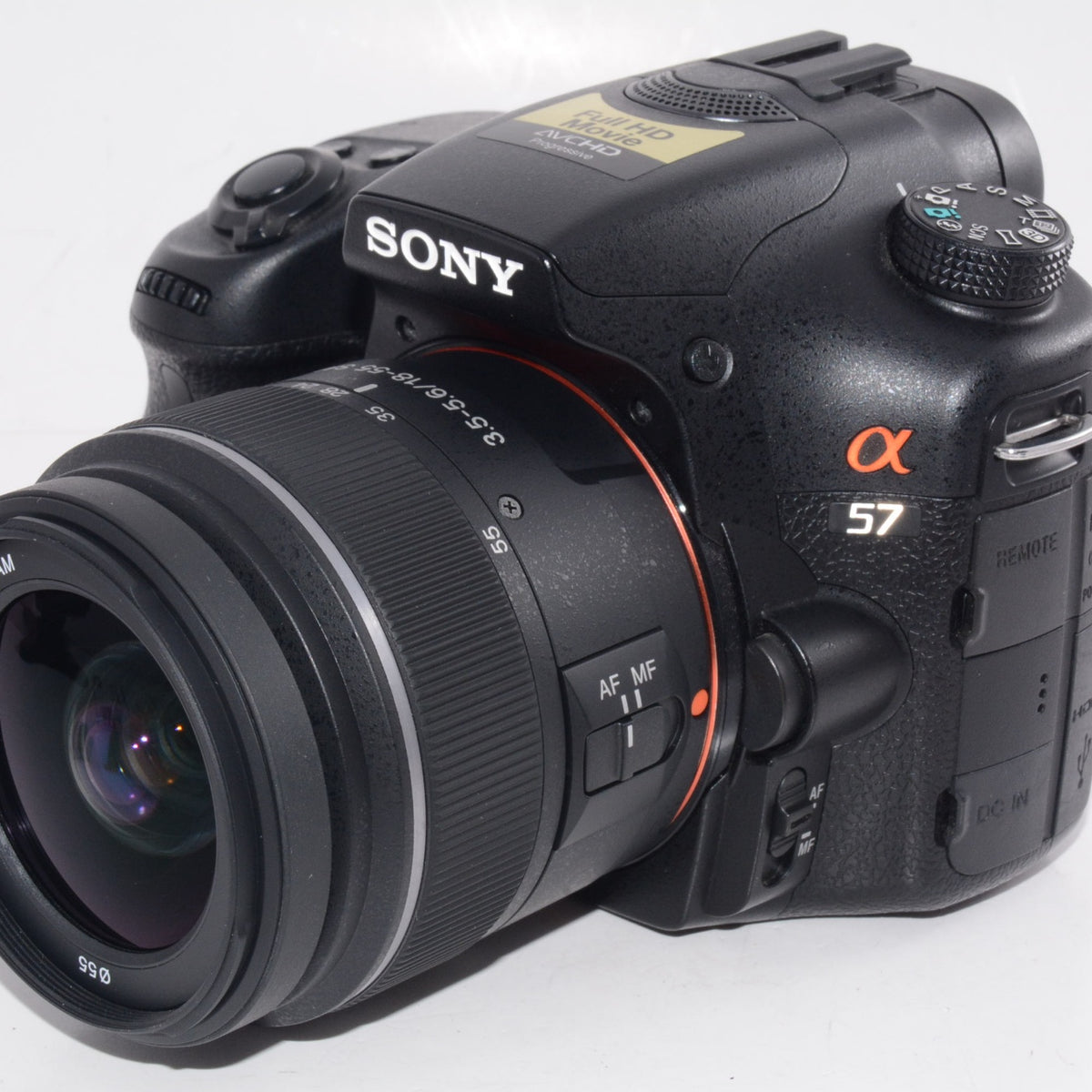外観並級】SONY α57 ズームレンズキット DT 18-55mm F3.5-5.6 SAM付属