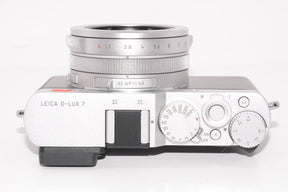 【外観特上級】Leica(ライカ) ライカD-LUX7 大型センサー搭載デジタルカメラ 19116