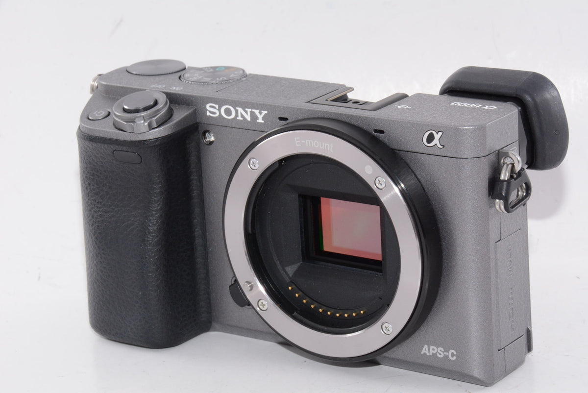 【外観特上級】ソニー ミラーレス一眼 α6000 ボディ グラファイトグレー ILCE-6000