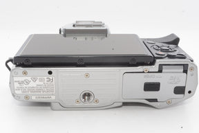 【外観並級】OLYMPUS OM-D E-M10 ボディ シルバー ミラーレス一眼 OM-D E-M10 BODY SLV