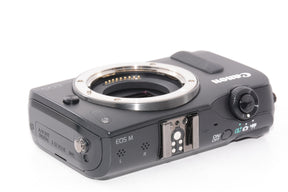 【外観特上級】Canon ミラーレス一眼カメラ EOS M ボディ