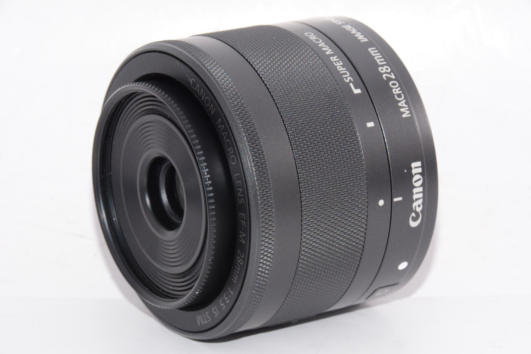 【外観並級】Canon マクロレンズ EF-M28mm F3.5 IS STM
