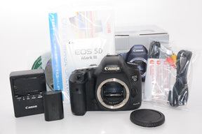 【外観並級】Canon デジタル一眼レフカメラ EOS 5D Mark III ボディ EOS5DMK3