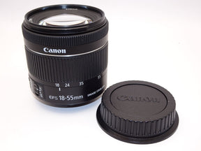 【外観並級】Canon 標準ズームレンズ EF-S18-55mm F4.0-5.6IS STM