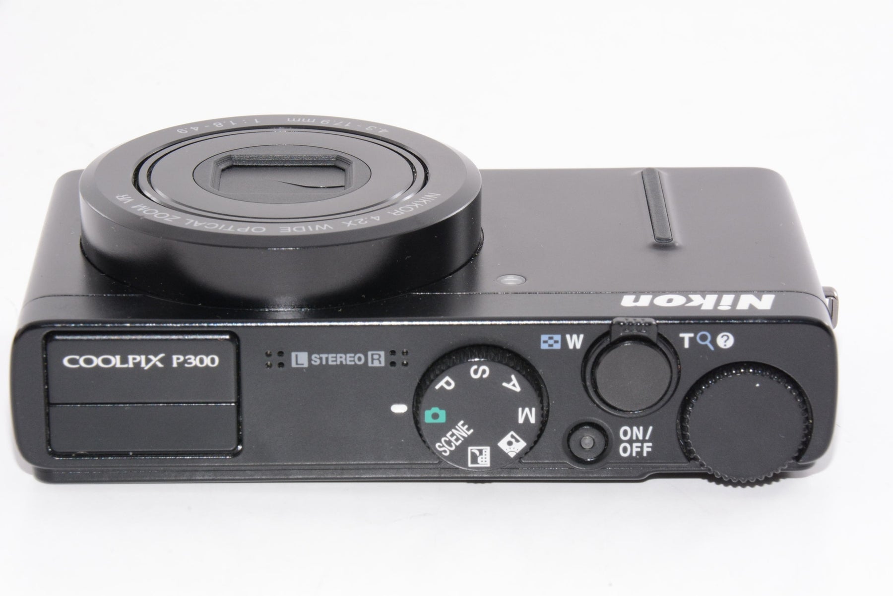 【外観並級】NikonデジタルカメラCOOLPIX P300 ブラックP300 1220万画素 裏面照射CMOS 広角24mm 光学4.2倍 F1.8レンズ フルHD