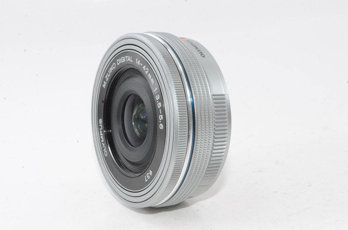 【外観特上級】OLYMPUS M.ZUIKO DIGITAL ED 14-42mm F3.5-5.6 EZ SLV
