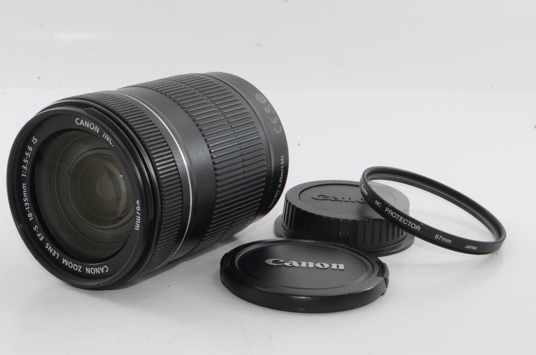 【外観特上級】Canon 標準ズームレンズ EF-S18-135mm F3.5-5.6 IS APS-C対応