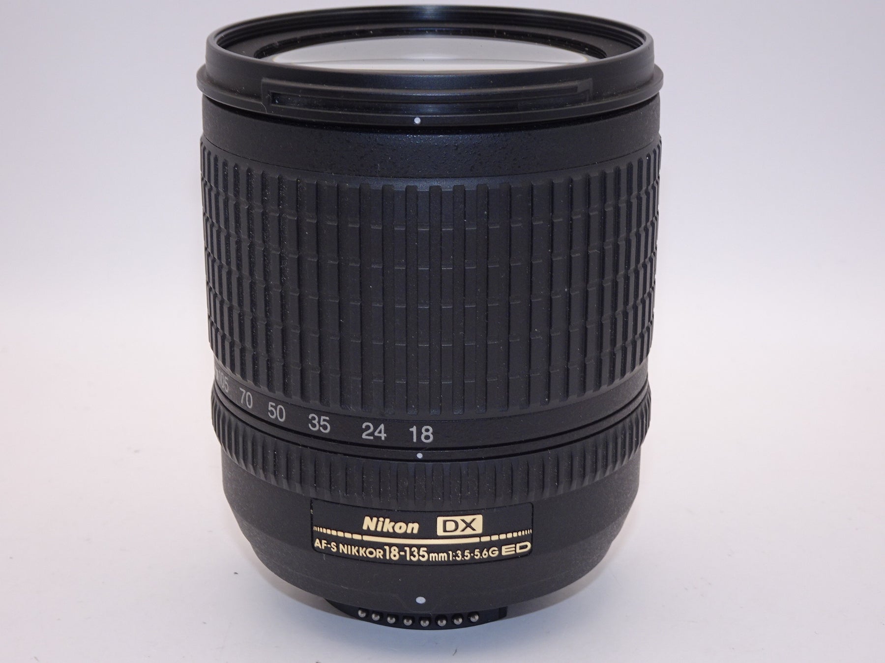 【外観特上級】Nikon AF-S DX Zoom Nikkor ED 18-135mm F3.5-5.6G (IF)