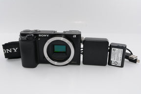 【外観特上級】SONY ミラーレス一眼 α6000 ボディ ブラック ILCE-6000 B