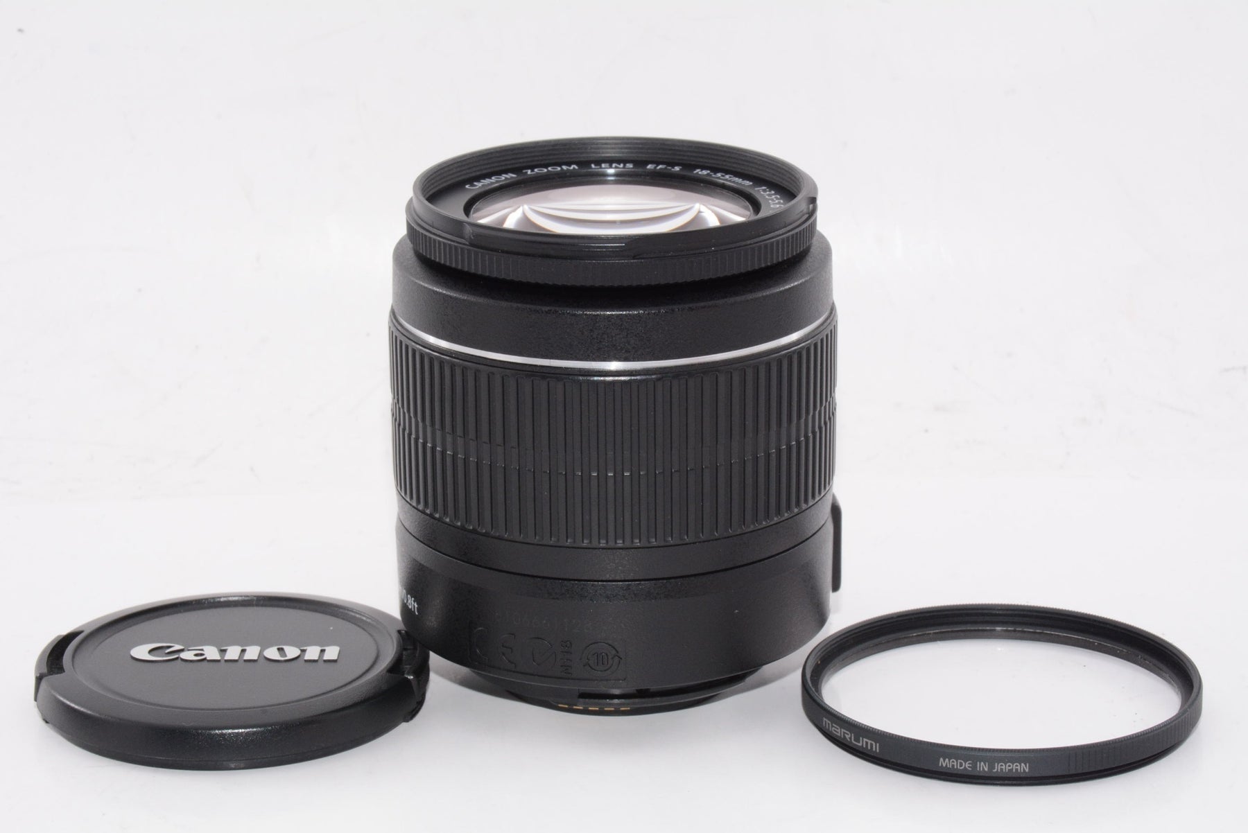 【外観特上級】Canon 標準ズームレンズ EF-S18-55mm F3.5-.5.6 IS II