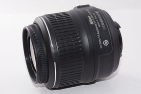 【外観特上級】Nikon 標準ズームレンズ AF-S DX NIKKOR 18-55mm f3.5-5.6G VR