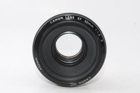 【外観特上級】Canon 単焦点レンズ EF50mm F1.8 II