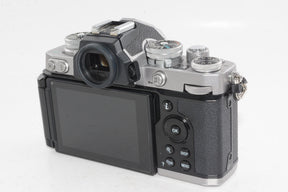 【外観並級】Nikon  Z fc レンズキット NIKKOR Z DX 16-50mm f/3.5-6.3