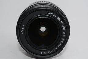 【外観並級】Canon 標準ズームレンズ EF-S18-55mm F3.5-.5.6 IS II