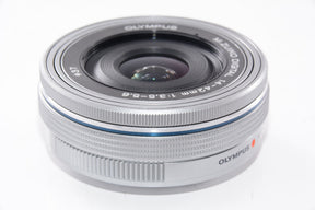 【外観並級】OLYMPUS M.ZUIKO DIGITAL ED 14-42mm F3.5-5.6 EZ SLV
